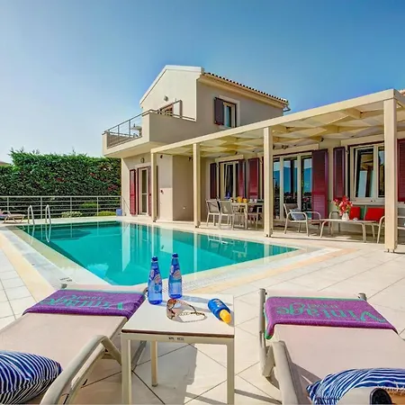 Sleeps 4 Pool Air Con Wifi Fiskardo